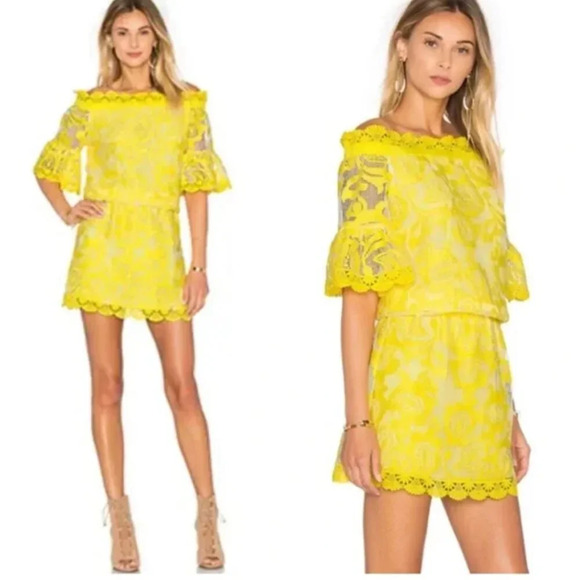 Alexis Kit Dress Short Mini Floral Lace Sleeveless Off The Shoulder Yellow XS - Picture 12 of 12